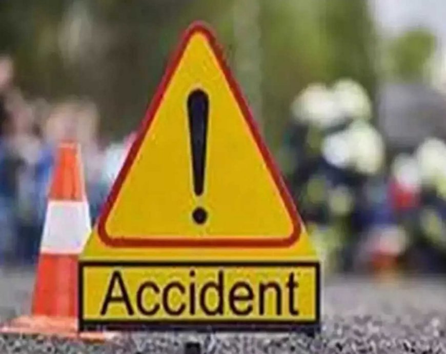 Ballia Accident: अज्ञात वाहन की टक्कर से एक युवक की मौत, पिता व दो भाइयों की हुई थी हत्या, परिवार का सिर्फ एक सदस्य मासूम बचा